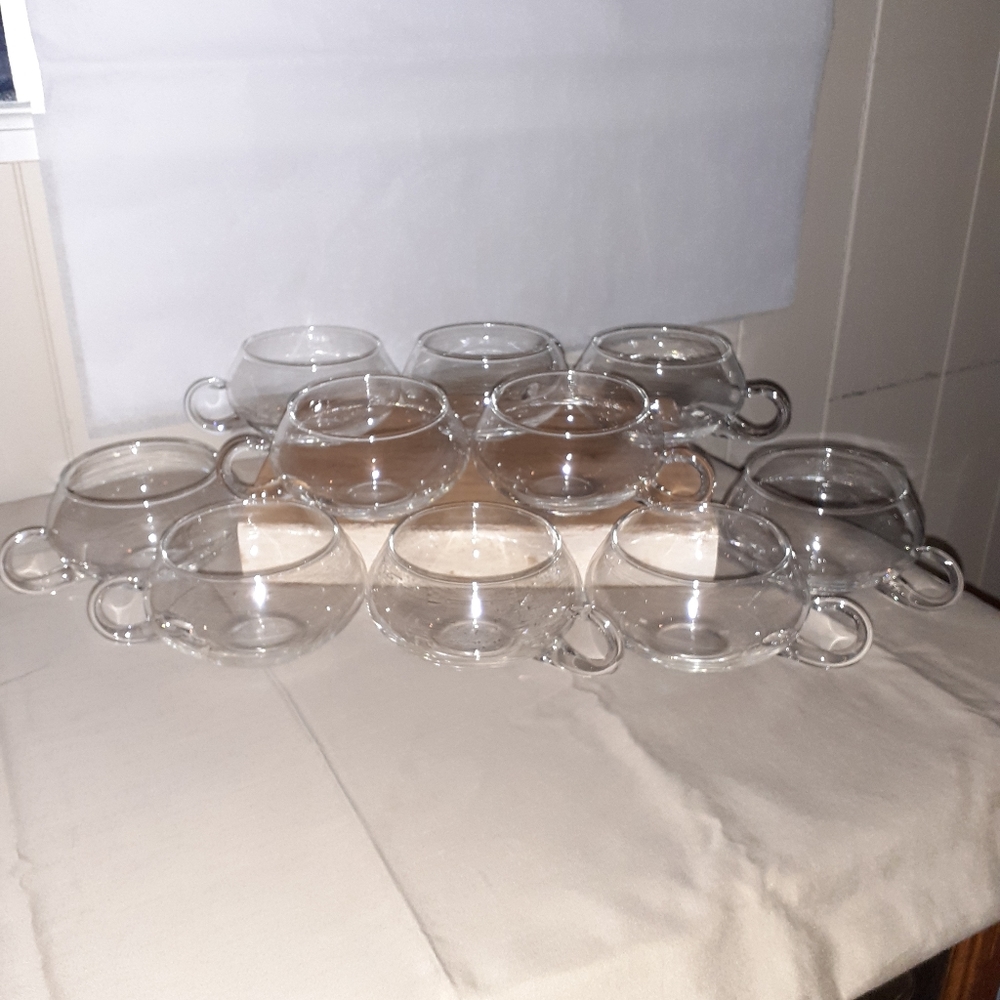 Vintage 10 hand blown glass Punch cups - Riekes-Crisa.